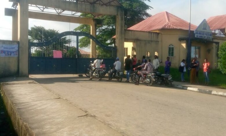 Striking Akwa Ibom poly workers lock out students, lecturers