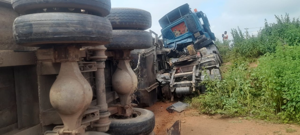 Trailer crushes 21 travelers to death along Kaduna highway