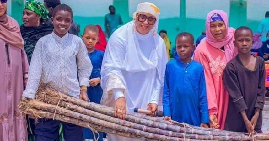 Lawmaker?s wife under fire for ?empowering? youths with sugarcane 