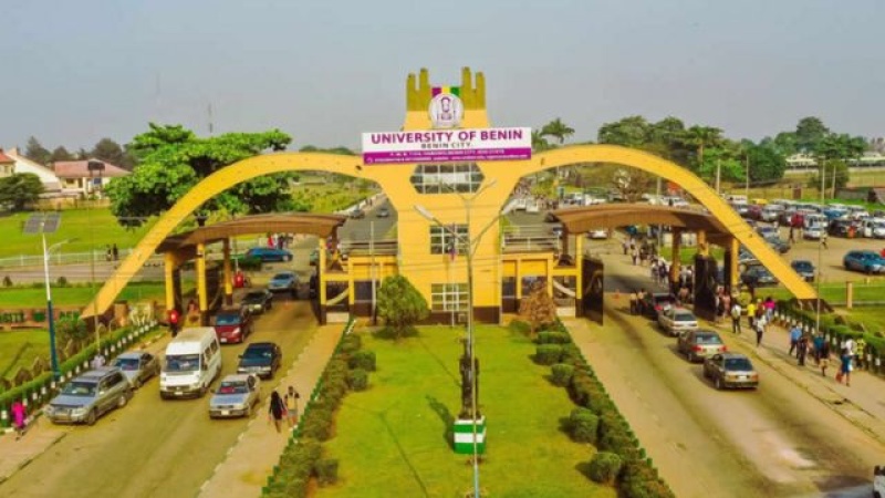 BREAKING: Varsity students trapped as building collapses in Edo