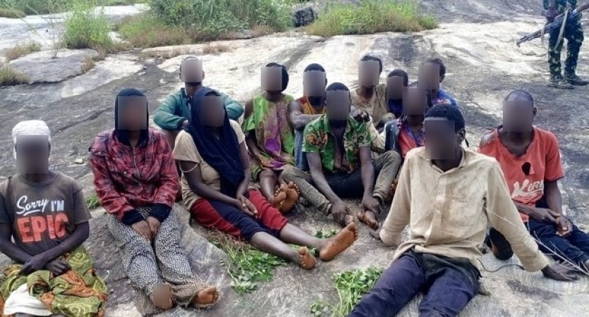 Troops rescue 13 kidnap victims from bandits? hideout in Kaduna