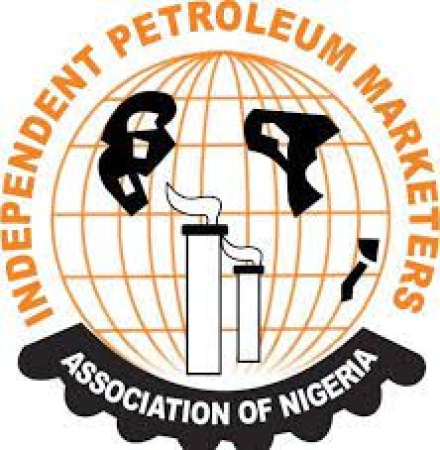 Marketers plan petrol importation to compete with NNPC, Dangote