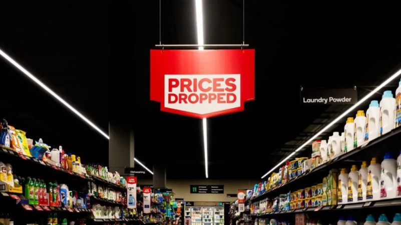 Supermarkets sued over fake discount claims