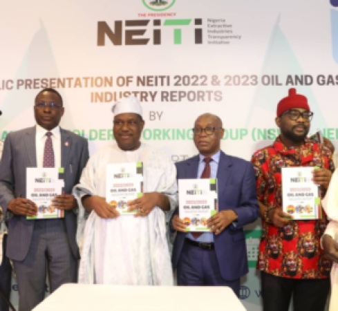 Oil, gas industry owes FG $6bn, N66bn ? NEITI Report