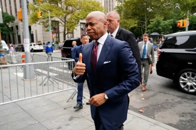NYC mayor pleads not guilty to bribery and fraud charges