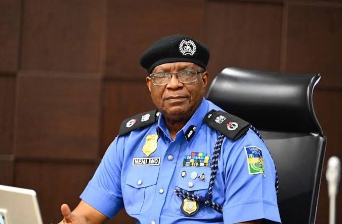 Police arrest suspected kidnapper, robber, recover property from Abuja hideout