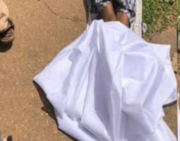 Suspected Yahoo boys dump lady by roadside