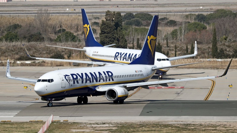 184 passengers and crew evacuated as plane catches fire on runway