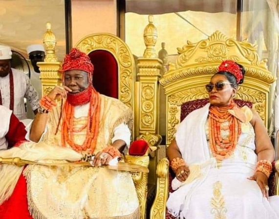 Prof. Azinge ascends the throne as the 14th Asagba of Asaba.