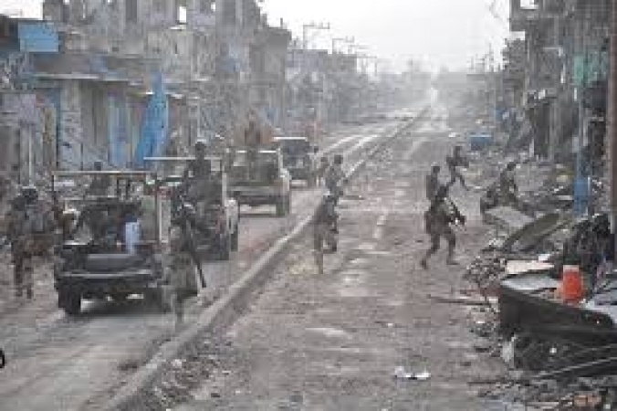 16 soldiers die in militant ambushes, bombing in Pakistan