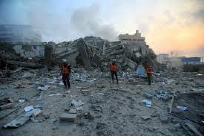18 reported dead as Israel bombs Gaza mosque