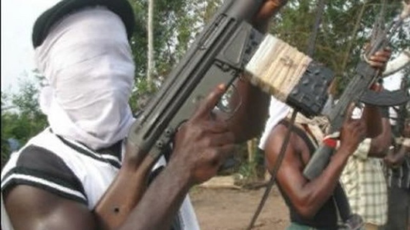 Gunmen Abduct monarch, eight others in Kebbi