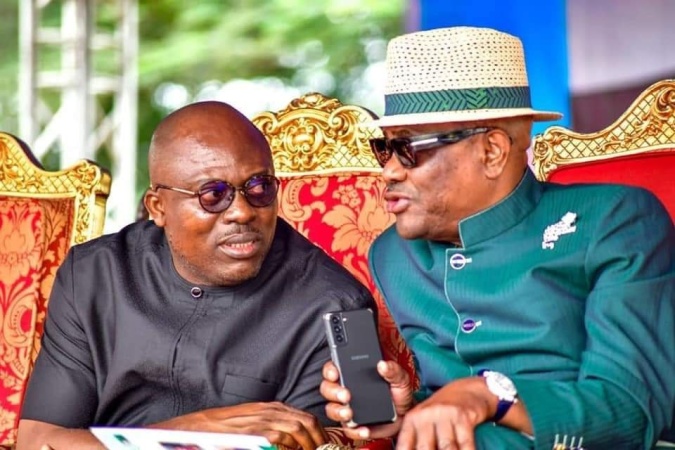 JUST IN: Gunshots, commotion as Wike?s men move to stop reopening of Rivers LG Secretariat