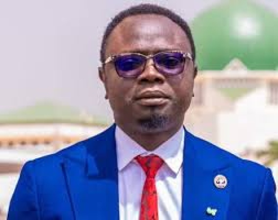 FG unveils portal for CNG-powered tricycle distribution to youth