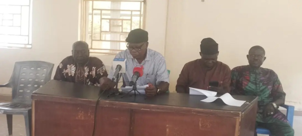 Group raises the alarm over alleged plot to demolish Taraba mosque, monarch?s palace