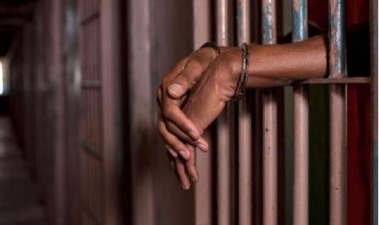 Peacemaker punched to death while trying to stop fight