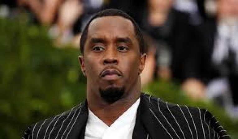 Diddy accused of ?revenge? rape over Tupac claims