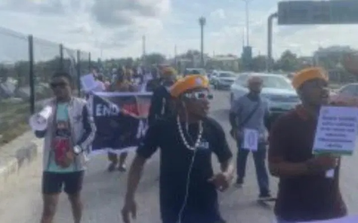 Police release EndSARS protesters hours after detention