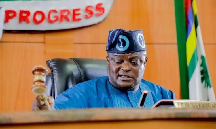 Lagos Assembly intervenes in Lagos school fee hike