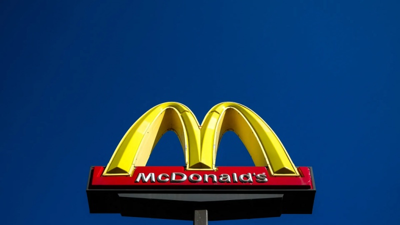 McDonald?s linked to one death, dozens of food poisonings in US