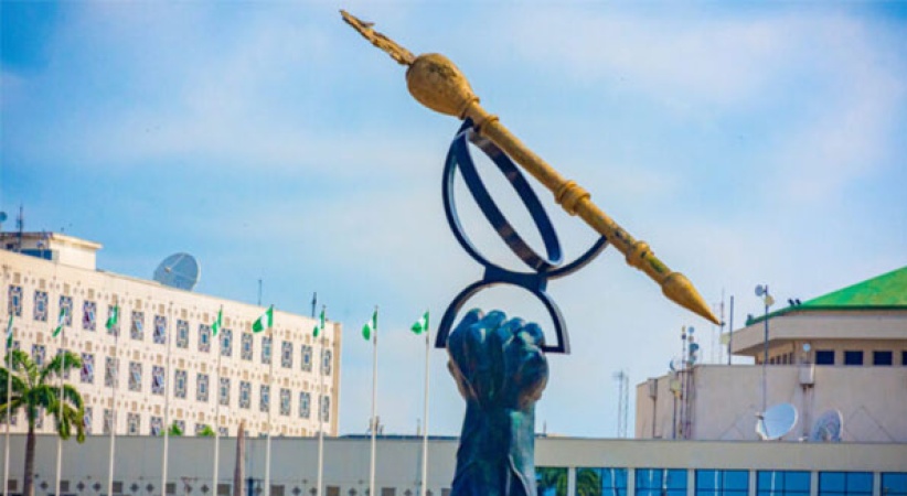 Reps, aides, staff flee NASS building over fire outbreak