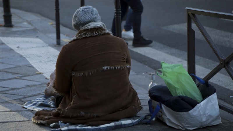 At least 735 homeless people reported dead in France in one year