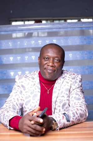 School proprietor thanks illustrious Obosi indigenes for sponsoring school awards