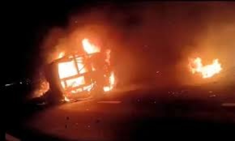 14 escape death as bus catches fire on Anambra bridge