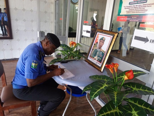 Late Lagbaja: Enugu CP pays condolence visit to 82 Division