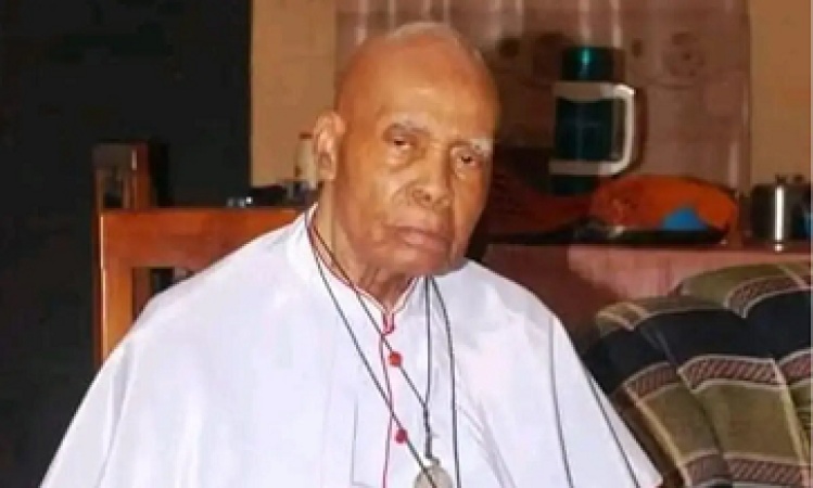 Nigeria?s oldest Catholic priest dies at 104
