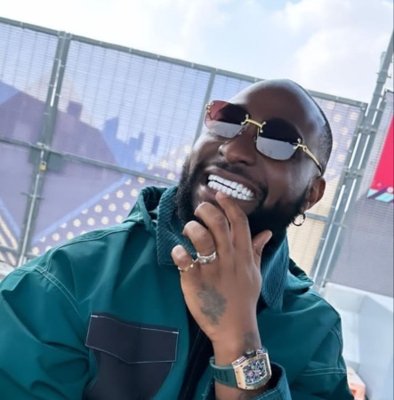 ?Economy in shambles?: ?God bless Nigeria,? Davido makes U-turn after criticism