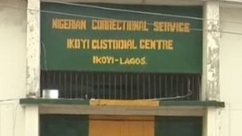 Court remands tiler for allegedly raping employer?s wife