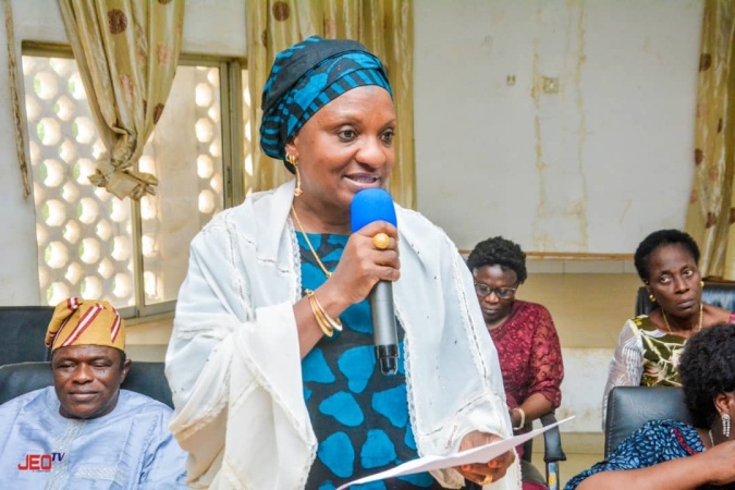 Teacher in ?soup? for assaulting Corps member