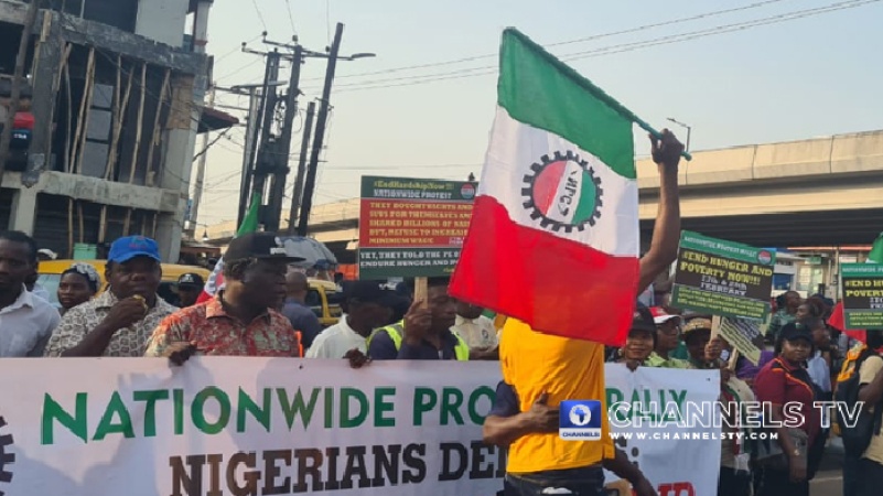 Minimum wage: States in frantic bid to avert NLC strike