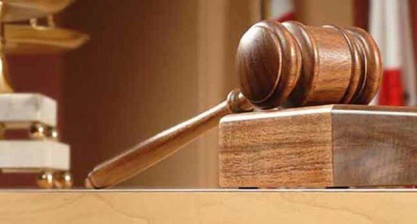 Security personnel thwart ex-convict?s attempt to escape from courtroom
