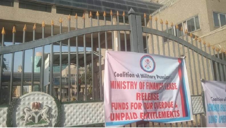 BREAKING: Military retirees shut Federal Ministry of Finance, Abuja