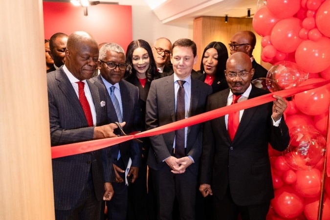 Zenith Bank expands global footprints with inauguration of Paris Branch