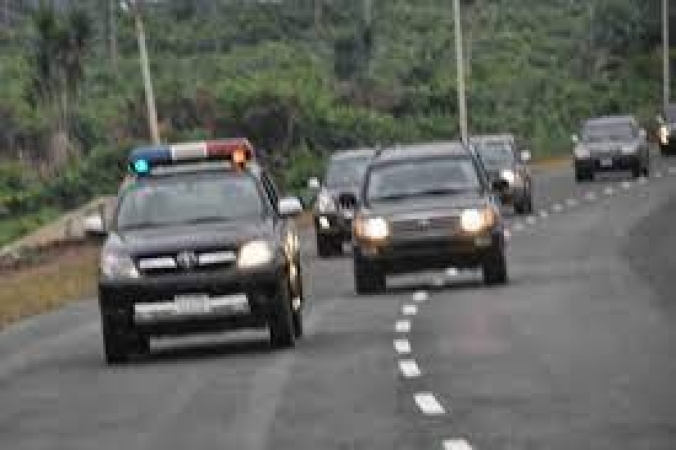 Narrow escape, as governor's convoy misses way, strays into terrorists? enclave