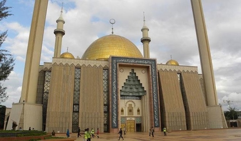 National Mosque to suspend sermons in languages, introduce earphone use 