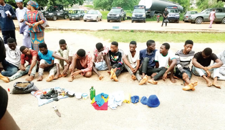 Police parade 15 suspected cultists in Ibadan