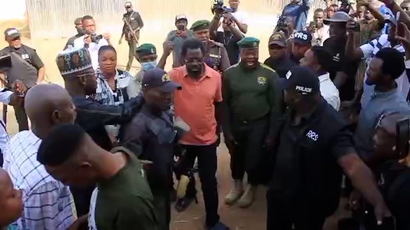 BREAKING: Court grants Dele Farotimi bail