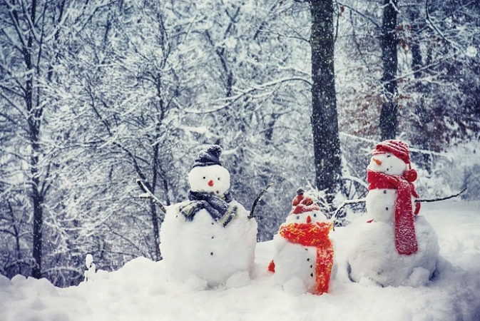 Weather, airport delays disrupt Americans? Christmas travel 