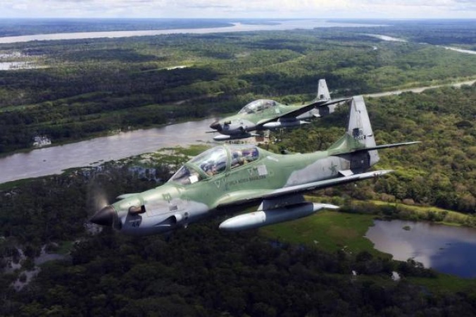BREAKING: Many feared dead as fighter jet targeted at Lakurawa bombs Sokoto communities