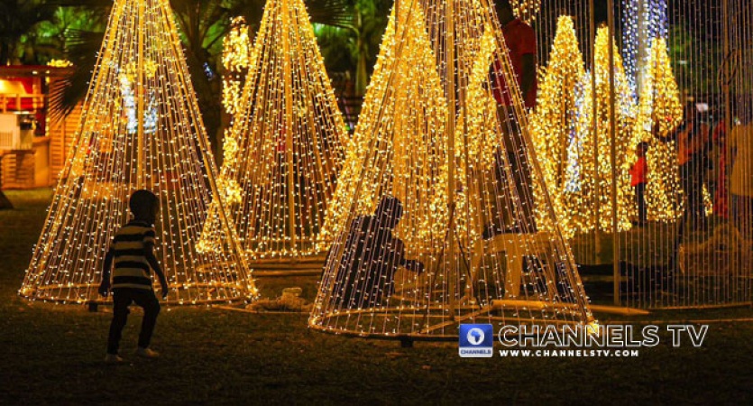 New Year: Nigerians usher in 2025 with fireworks, prayers