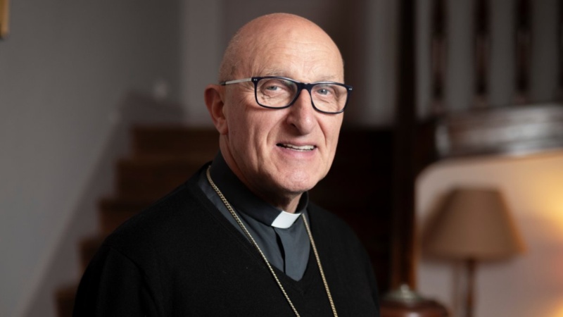 Pope forces embattled bishop to resign