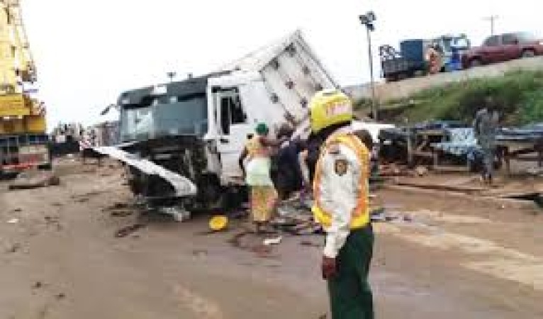 Speeding truck kills boy in Osun