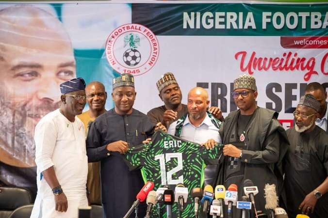 I will introduce attacking style to Super Eagles? Chelle
