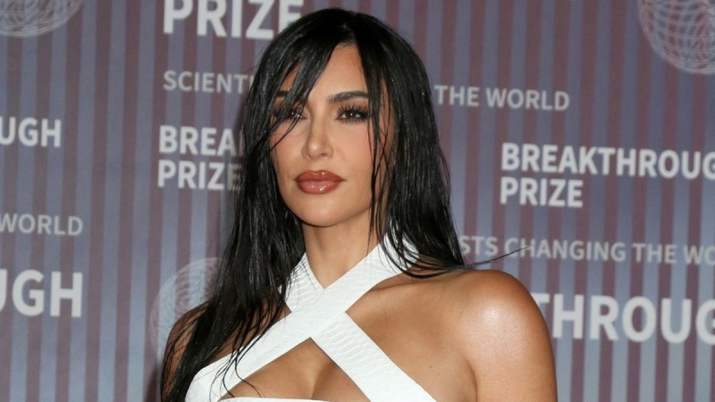 Kim Kardashian loses 150,000 Instagram followers after posting photo of US First Lady Melania Trump