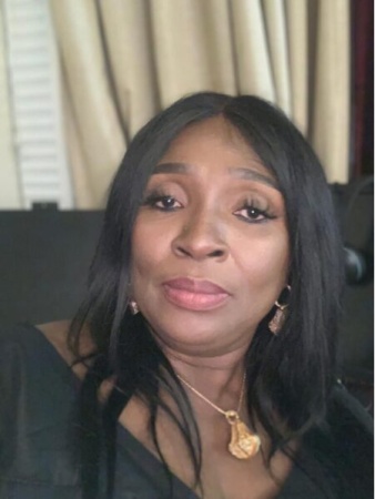 Nigerian-American woman returns $5,700 found at her workplace in US
