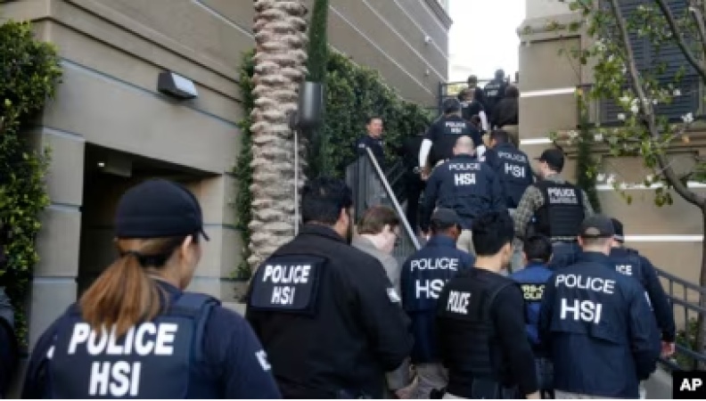 Woman sentenced to over 3 years in prison for helping pregnant women travel to US to give birth